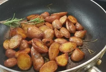 PATATE ROSSE IN PADELLA