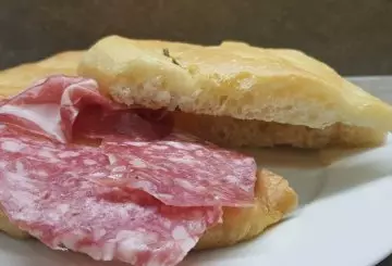 FOCACCIA IN FRIGGITRICE AD ARIA