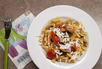 PASTA ZUCCHINE E SALSICCIA