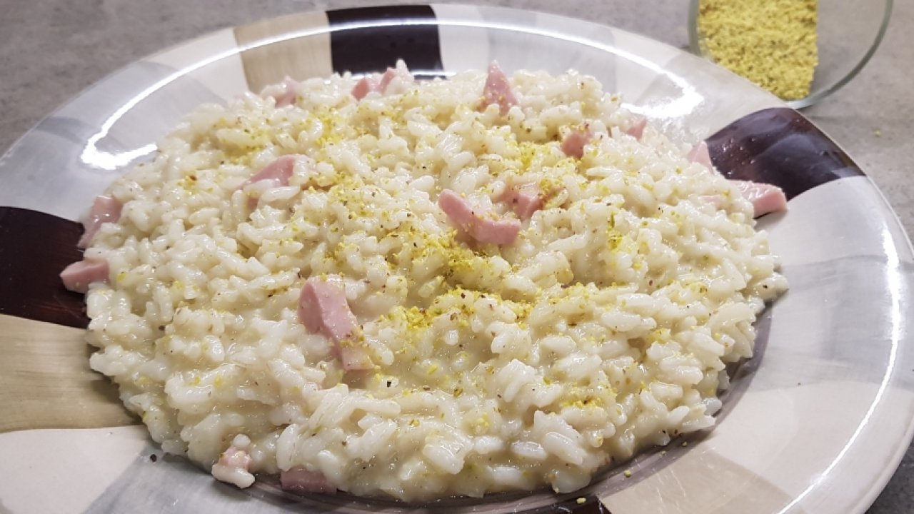 RISOTTO CON MORTADELLA