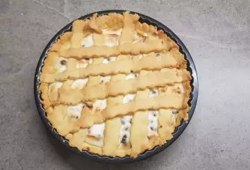 CROSTATA  RICOTTA E GOCCE DI CIOCCOLATO IN FRIGGITRICE AD ARIA