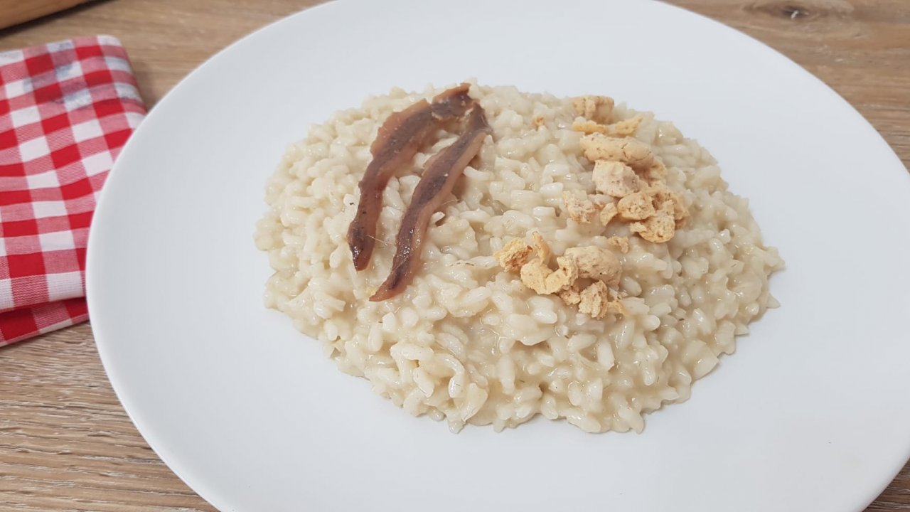 RISOTTO CON ACCIUGHE