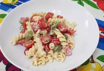 PASTA PHILADELPHIA E POMODORINI