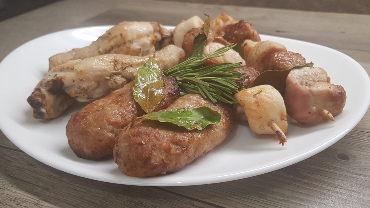 GRIGLIATA DI POLLO E TACCHINO IN FRIGGITRICE AD ARIA