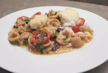 PASTA CON MERLUZZO 