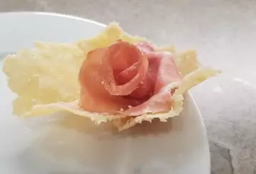 CESTINI DI PARMIGIANO IN FRIGGITRICE AD ARIA