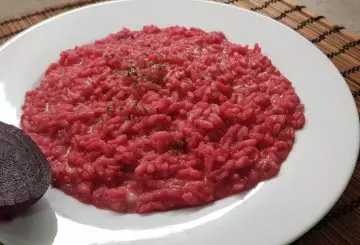 RISOTTO BARBABIETOLA E GORGONZOLA
