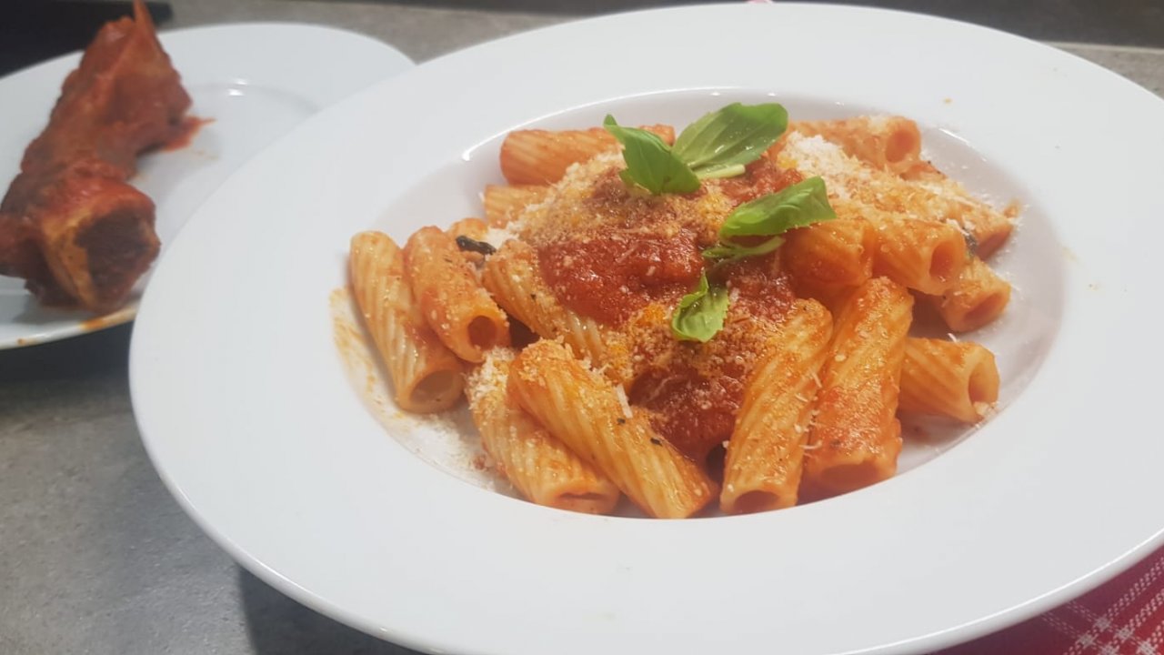 SUGO CON OSSA