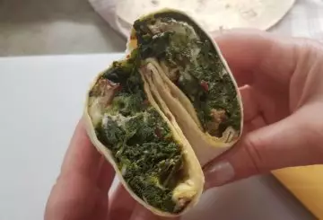 TORTILLAS RIPIENE SALSICCE E FRIARIELLI
