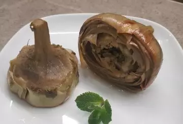 RICETTA CARCIOFI ALLA ROMANA