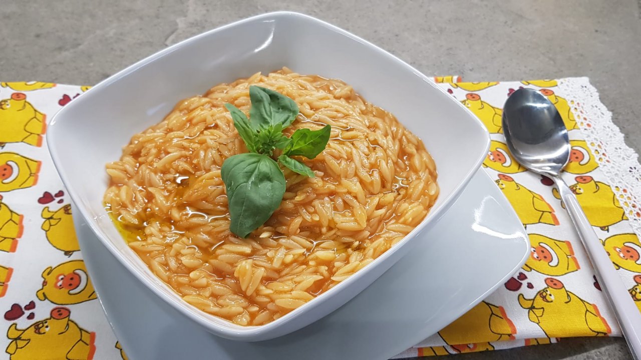 RICETTA DEL GIORNO - RISONI AL POMODORO