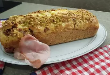 PLUMCAKE MORTADELLA E PISTACCHI
