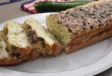 PLUMCAKE SALATO ZUCCHINE E RICOTTA