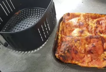 LASAGNA CON LE POLPETTE IN FRIGGITRICE AD ARIA