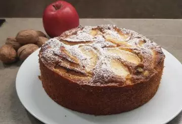 TORTA MELE E NOCI