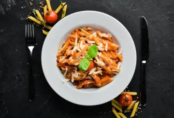 PENNE ZUCCHINE, PANCETTA E POMODORINI BIMBY