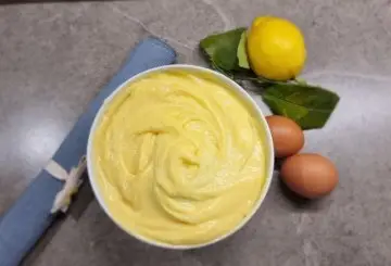 CREMA PASTICCERA CON UOVA INTERE