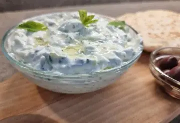 SALSA TZATZIKI