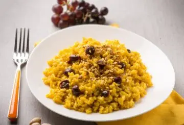 RISOTTO ALL'UVA, ZAFFERANO E PISTACCHI BIMBY