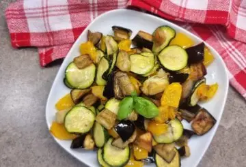 VERDURE IN FRIGGITRICE AD ARIA