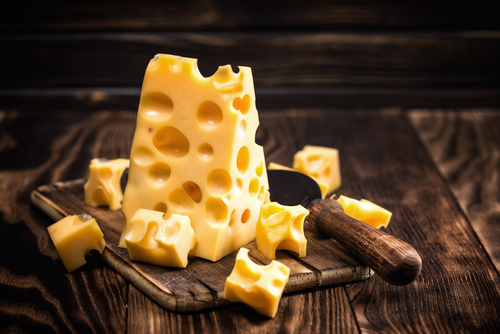 Emmental, i buchi più famosi al mondo