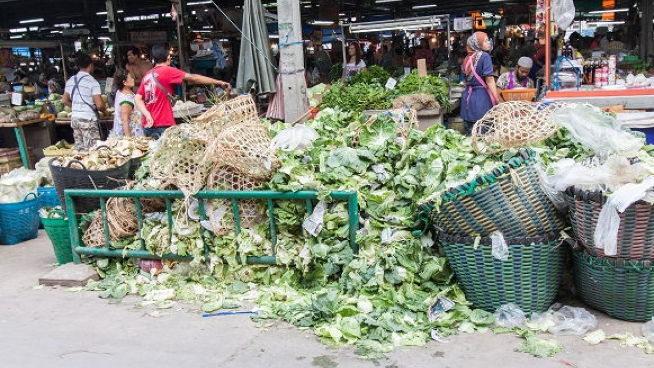 I ristoranti che servono gli scarti contro gli sprechi alimentari