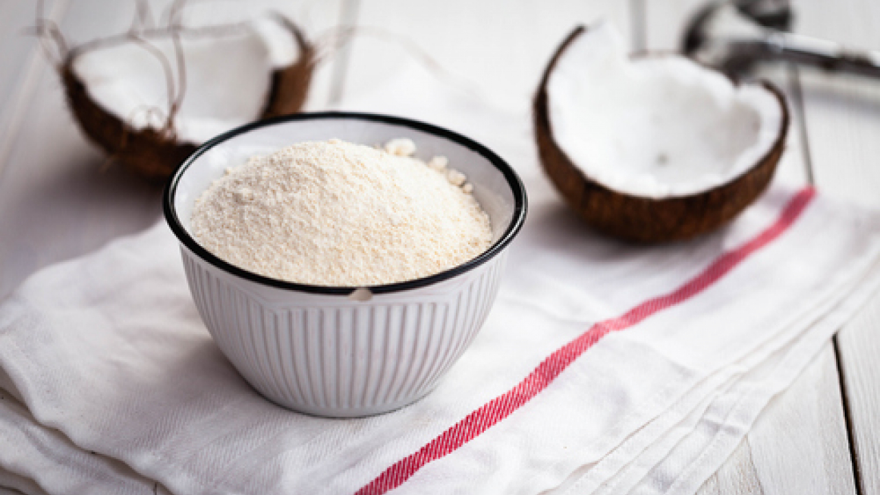 Farina di cocco, ottima per preparazioni dolci