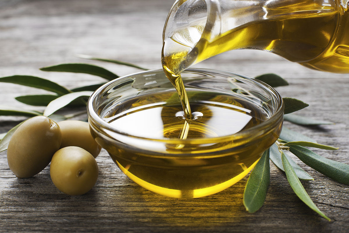 Olio di oliva, il passepartout della cucina