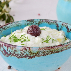 YOGURT GRECO: CURIOSITÀ, PROPRIETÀ E GUSTOSE RICETTE