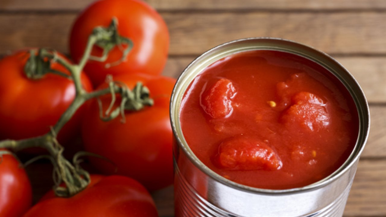 Pomodori pelati, ricetta originale e proprietà