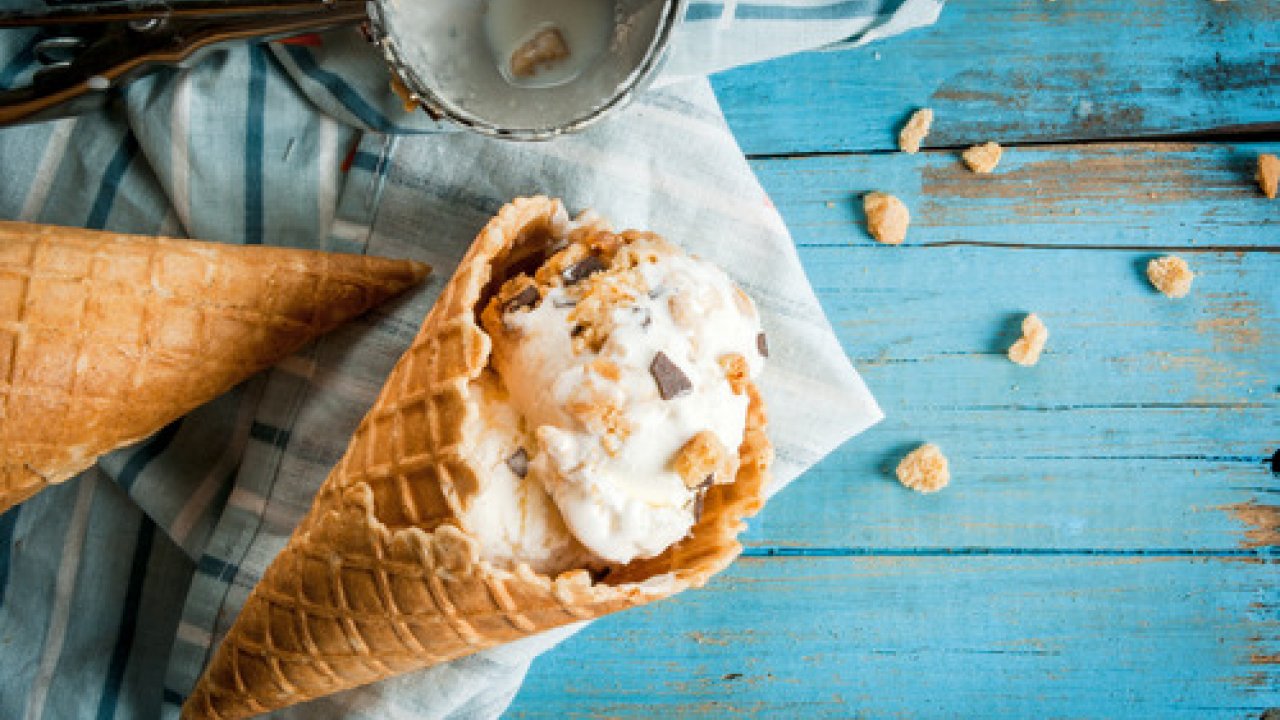 Cono gelato, non mangiate la punta: ecco perché!