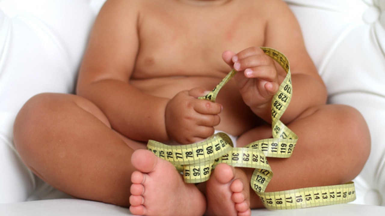 Obesità infantile, la colpa è delle mamme
