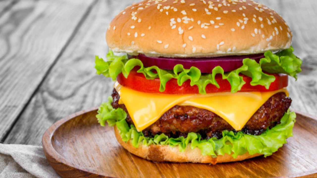Cheeseburger, la classifica dei migliori per gli italiani