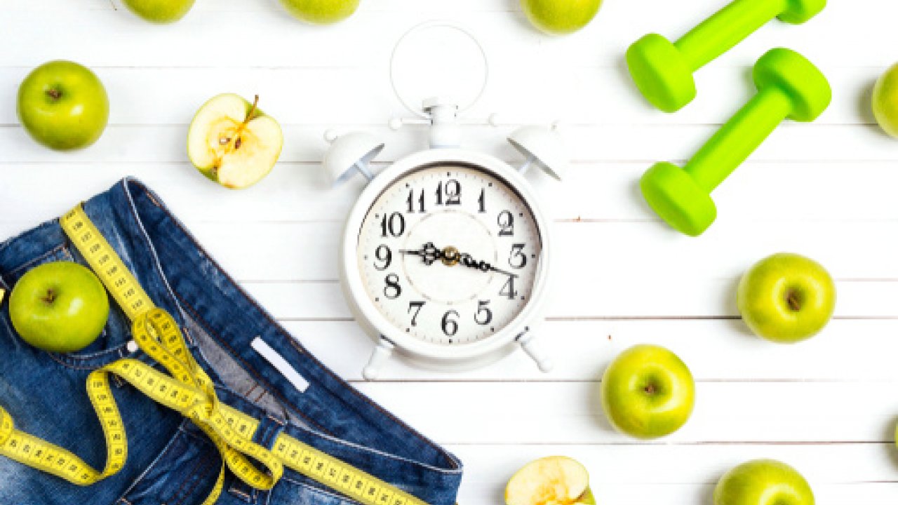 Il segreto per dimagrire: cambia gli orari di colazione e cena
