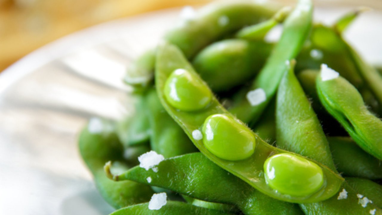 Come sbucciare gli edamame