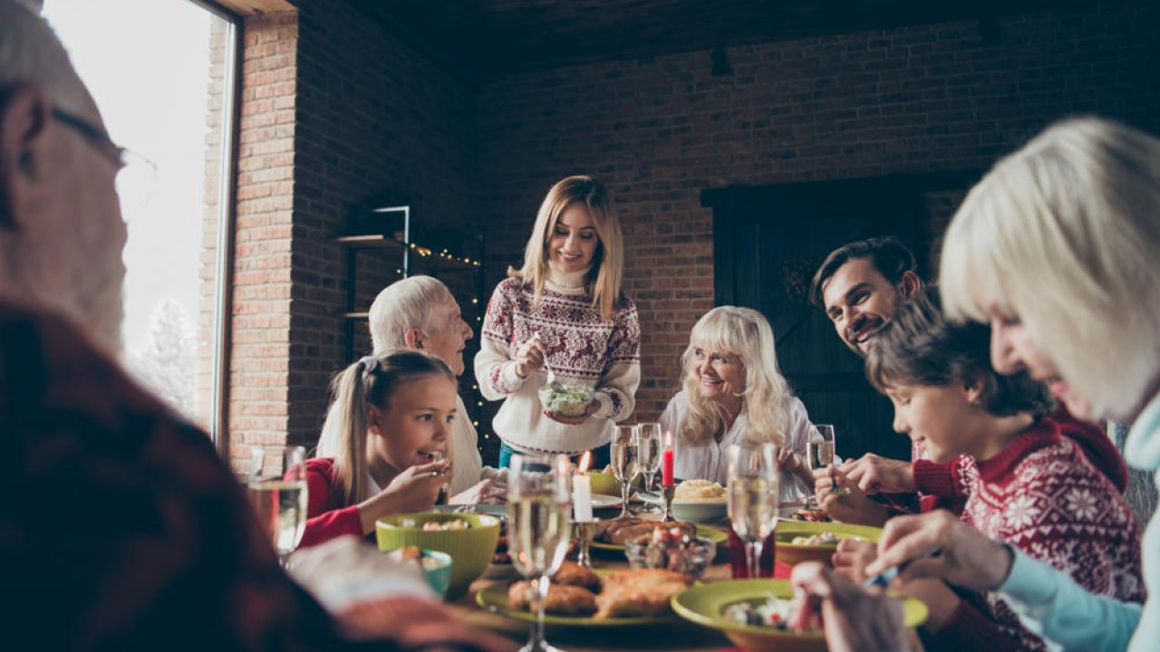 Cenone di capodanno con bambini: come intrattenerli