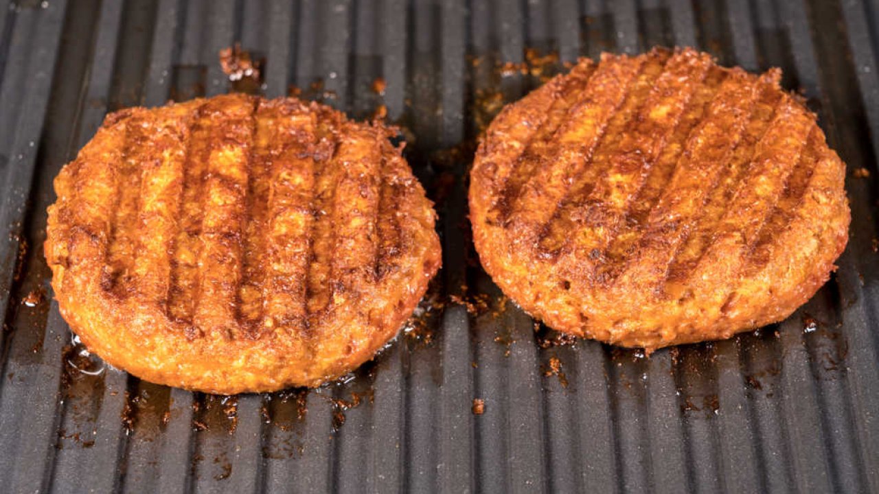 Gli hambuger senza carne fanno male