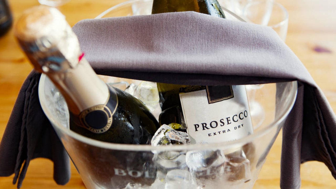 Il prosecco cambia nome