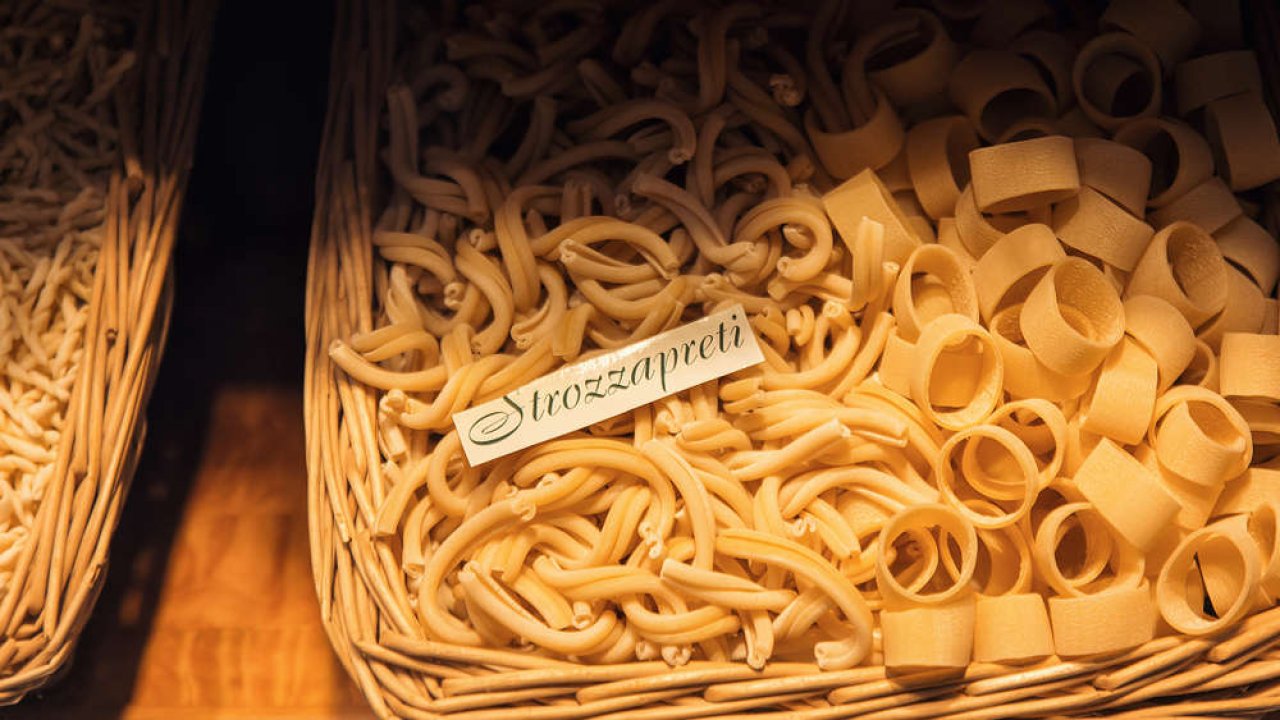 Strozzapreti