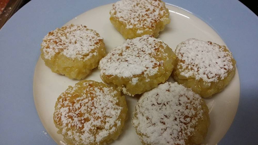 Frittelle di riso e mele: una ricetta dal sapore antico