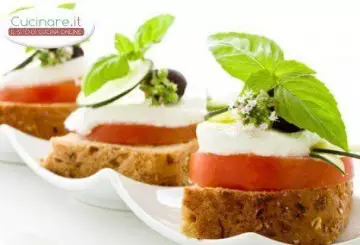 BRUSCHETTA CAPRESE
