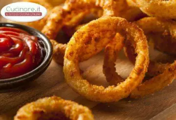 ANELLI DI CIPOLLA IN PASTELLA (ONION RINGS)
