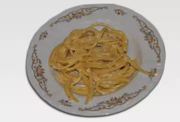 BUCATINI AL LATTE E FORMAGGI