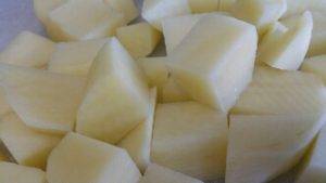 Pasta e patate, la ricetta classica preparazione 0