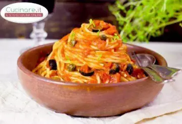 SPAGHETTI ALLA PUTTANESCA