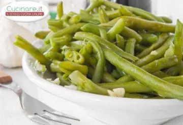 FAGIOLINI CON AGLIO E OLIO