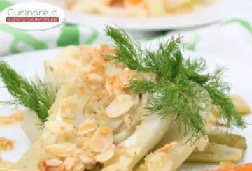 FINOCCHI AL FORNO GRATINATI CON MOZZARELLA E ANACARDI