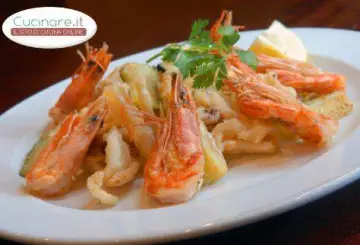 FRITTO MISTO DI CALAMARI E GAMBERI
