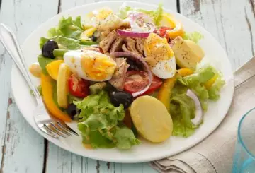INSALATA NIZZARDA