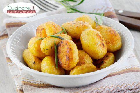 Patate Novelle Al Rosmarino Cucinare It